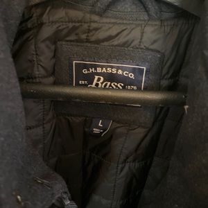 Bass men’s wool coat size large